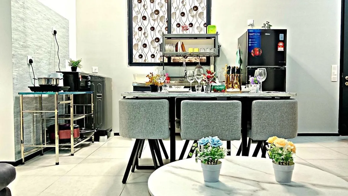 Familystay Home 3Br-10Pax Urban Suites 조지타운