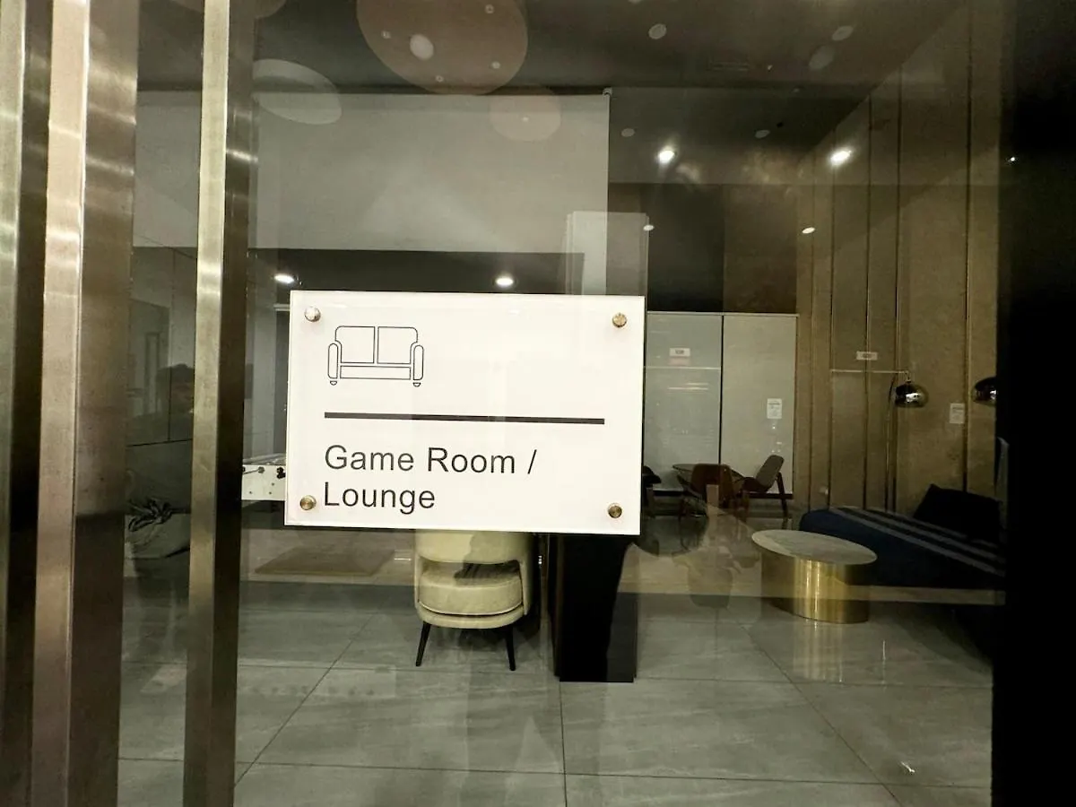 Familystay Home 3Br-10Pax Urban Suites 조지타운