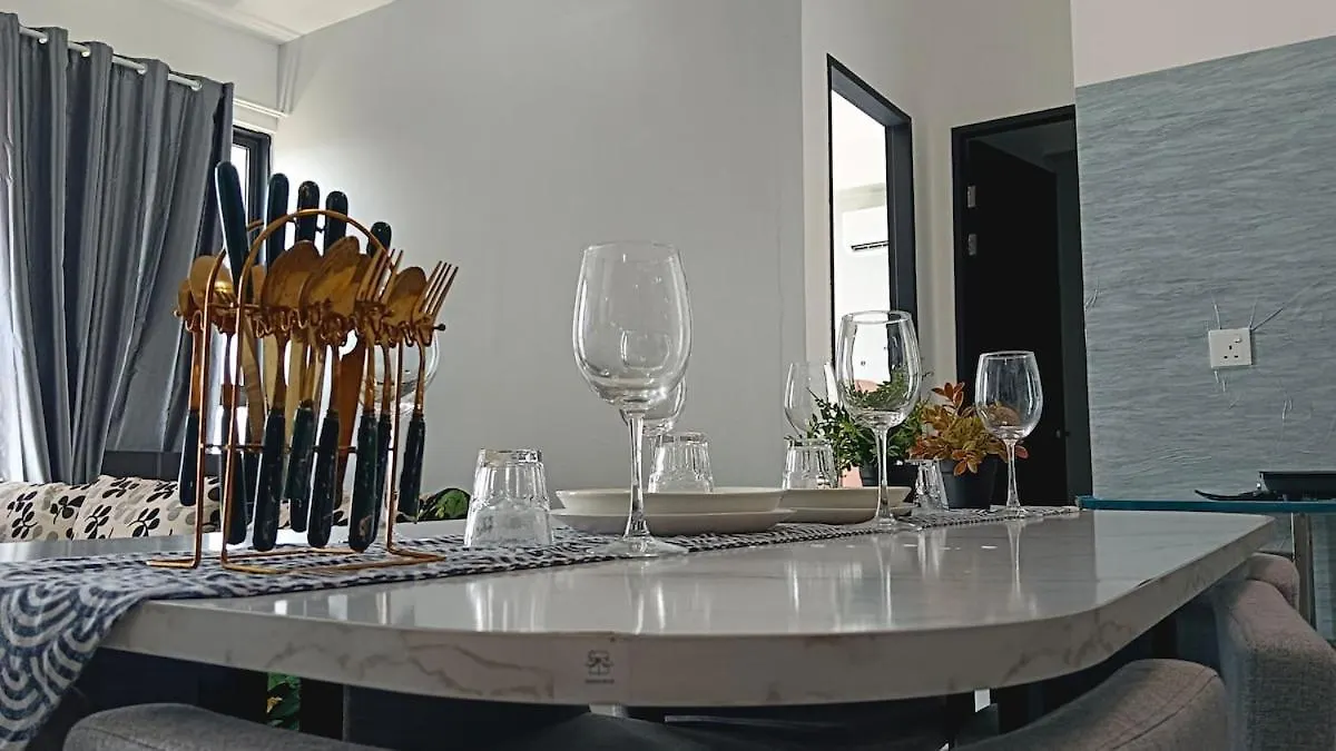 아파트 Familystay Home 3Br-10Pax Urban Suites 조지타운 말레이시아
