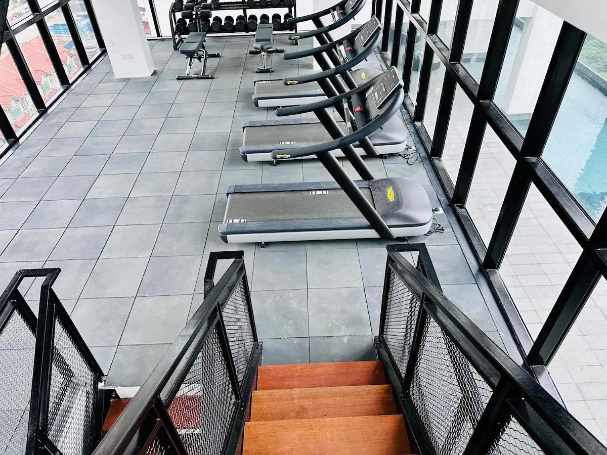 Familystay Home 3Br-10Pax Urban Suites 조지타운